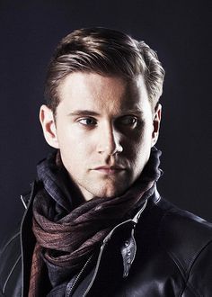 Allen Leech 1