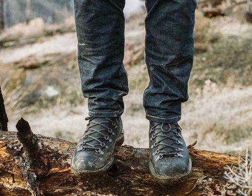 The Flat Trekking Men Shoes