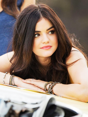 Lucy Hale without makeup5