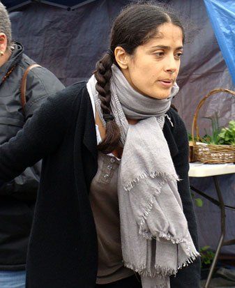 Salma Hayek without makeup8