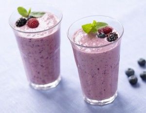 Triple_Berry_Smoothie_2_resize