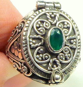 medieval-emerald-sterling-silver-ring7