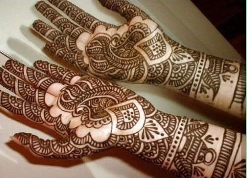 juoda mehndi designs