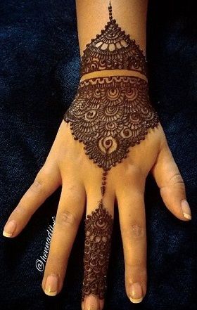 mažas-mehndi-dizainas13