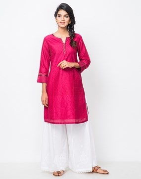 Women 's Pink Color Silk Printed Kurta