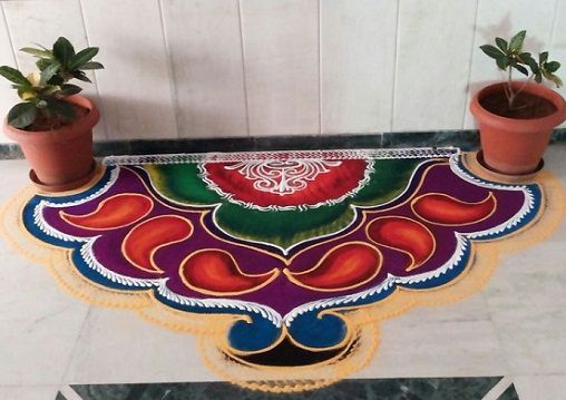 pusiau apvali rangoli12