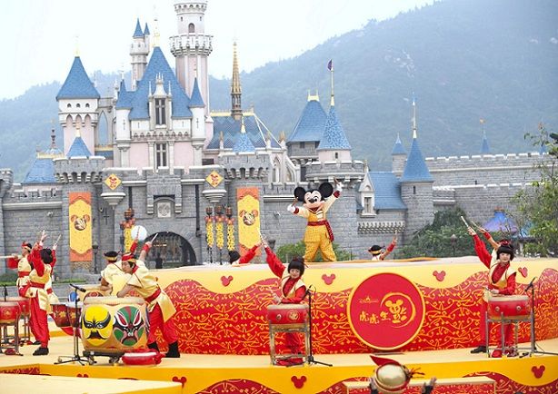 disneyland_hong-kong-turistinės vietos