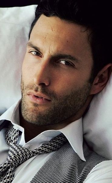 11. Noah Mills