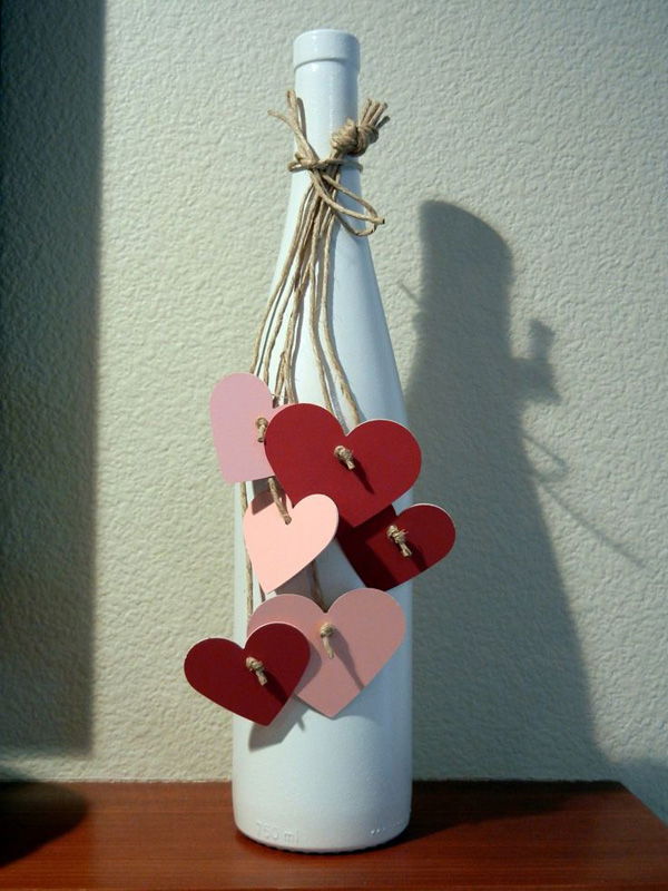 aleasă a inimii Wine Bottle - Very easy, cute, simple V-Day decor