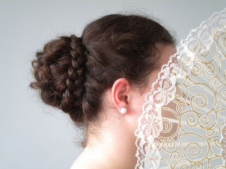 gyönyörű Updo Hairstyles 25