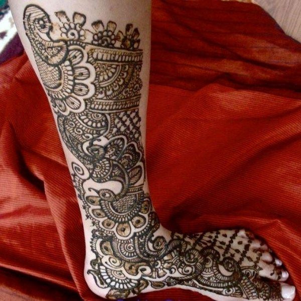 Bridal Mehndi Designs14