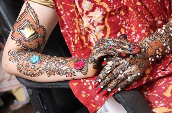 Bridal Mehndi Designs30