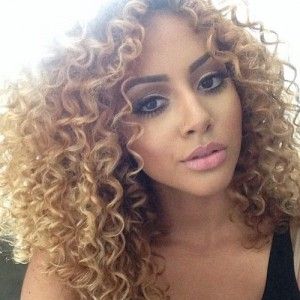 Blondinė Curls 