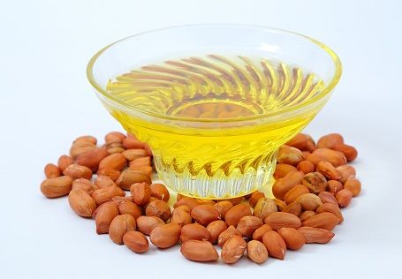 Home Remedies for Glowing Skin - Groundnut oil