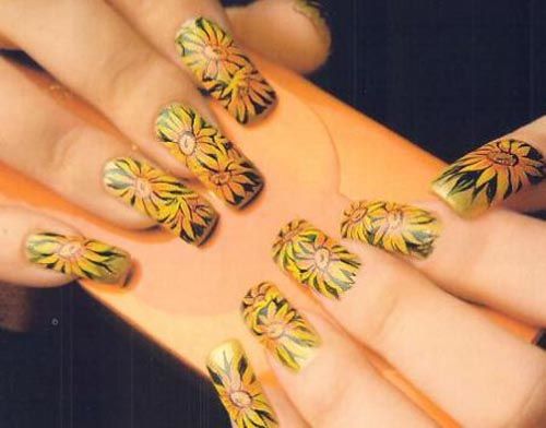 Sončnica Nail Design