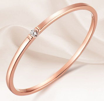 Rose Gold-Solitaire Diamond Bangle