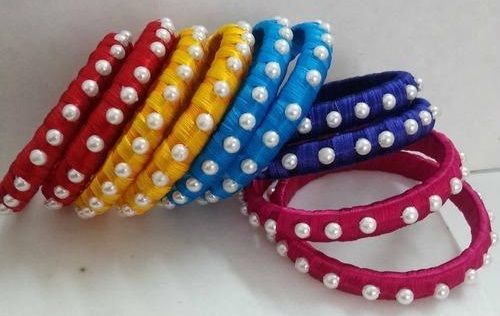 Siūlas and Pearl Bangle for Girls