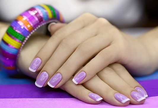 Best Method to Perform French Manicure