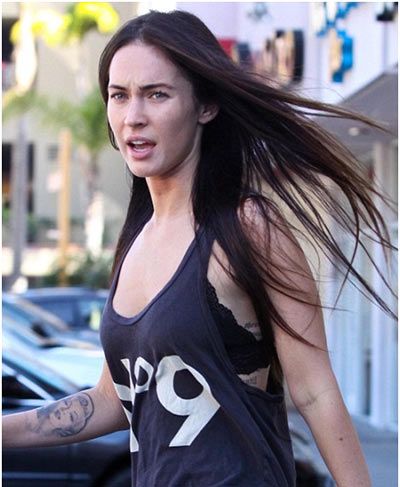 Megan-fox-balkezes