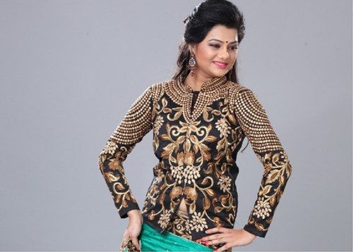 Zadnje Blouse Neck Designs-Full Length Blouse 7