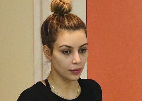 Kim Kardashian without makeup 1