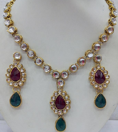 Top 9 Latest Kundan Jewellery Designs 