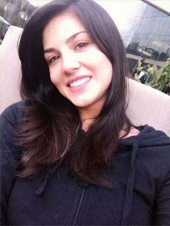 Sunny Leone without makeup7