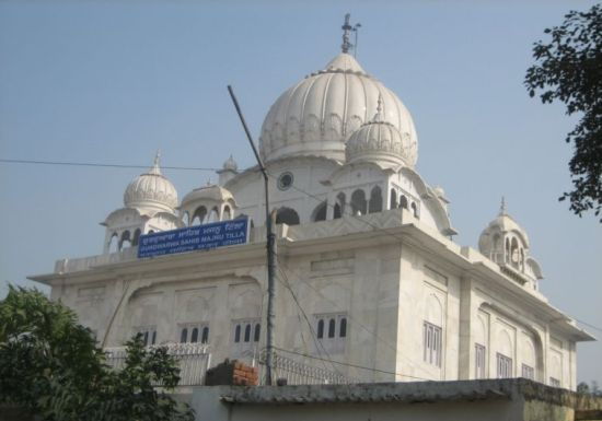 Gurdwara Majnu Tilla in Delhi